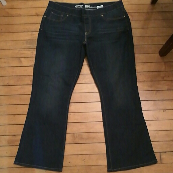 levi pull on jeans bootcut